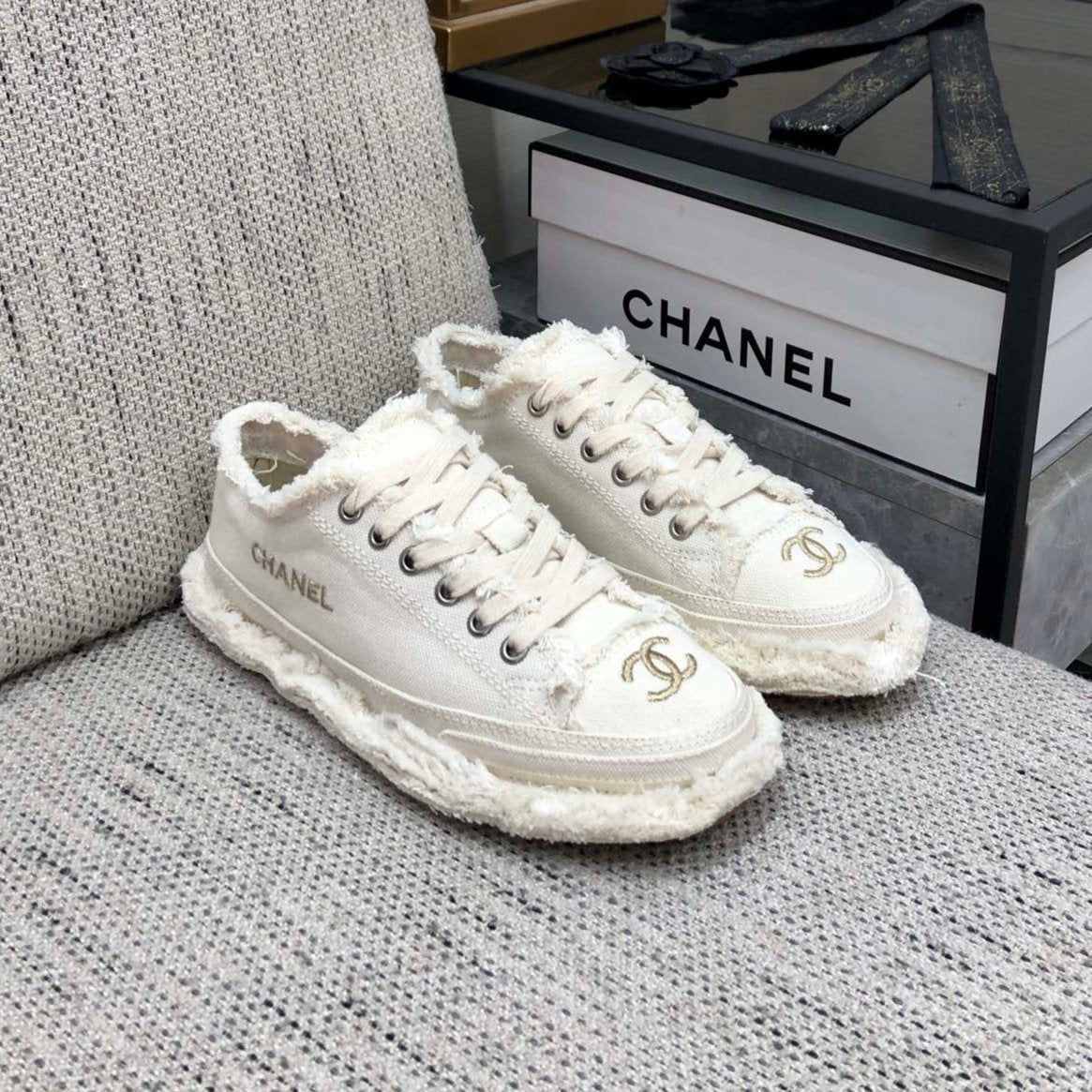 CC Sneaker White Fringe Denim Fabric