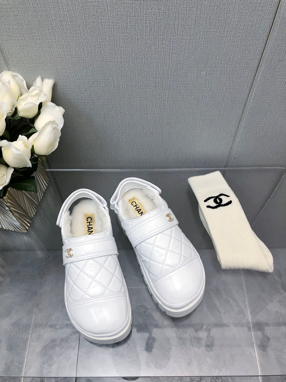 CHUNKY PLATFORM SHEARLING SLIPPER WHITE LAMBSKIN