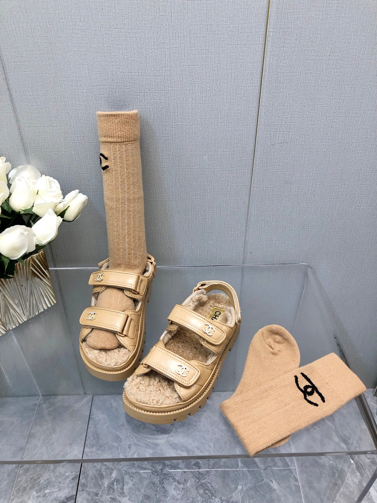 DAD SANDAL YELLOW CREAM LAMBSKIN