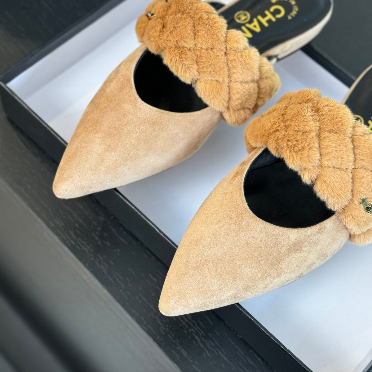 CC MULE IN SEPIA BEIGE SMOOTH FLEECE WITH GOLD HARDWARE