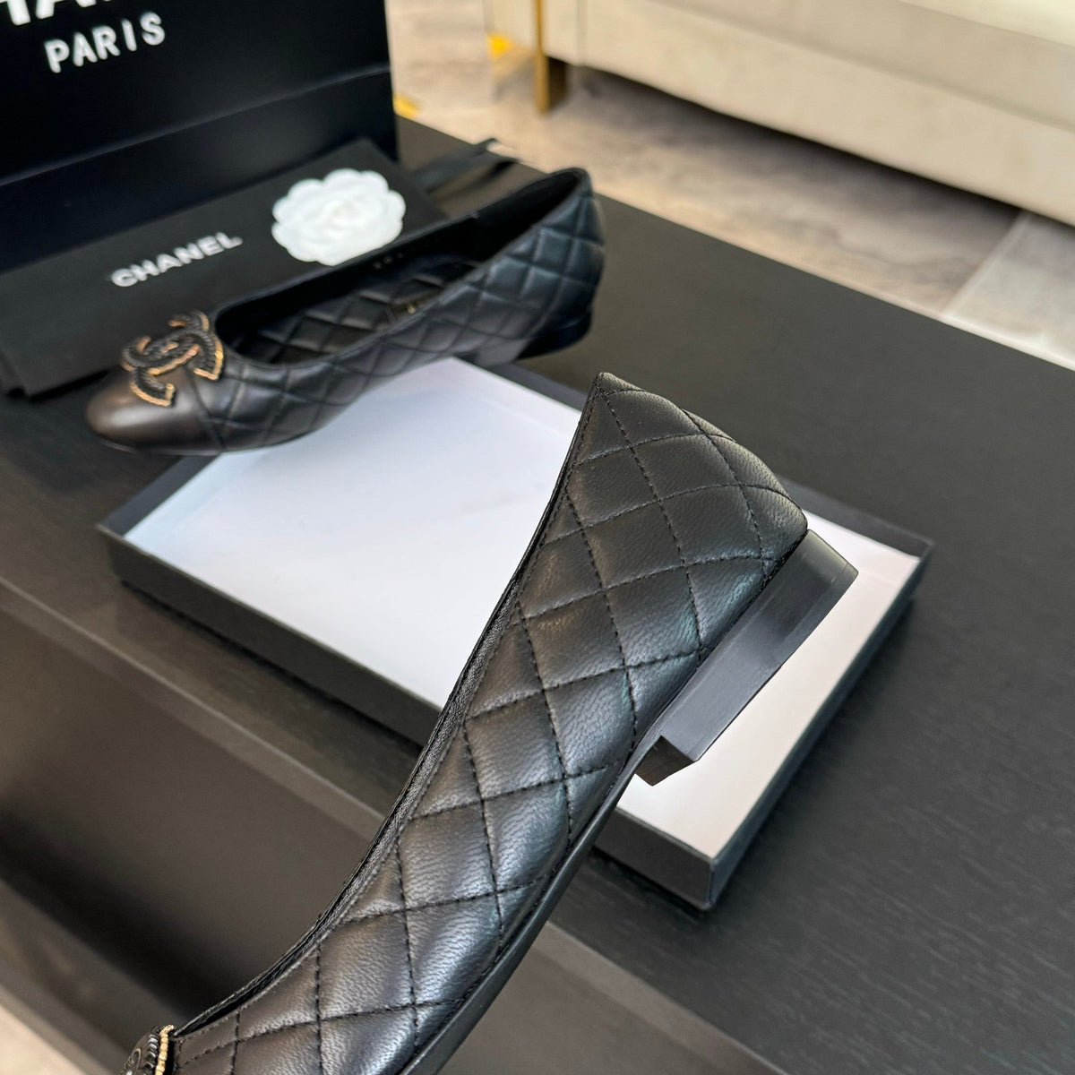 ballet flat black quilted lambskin large black cc logo