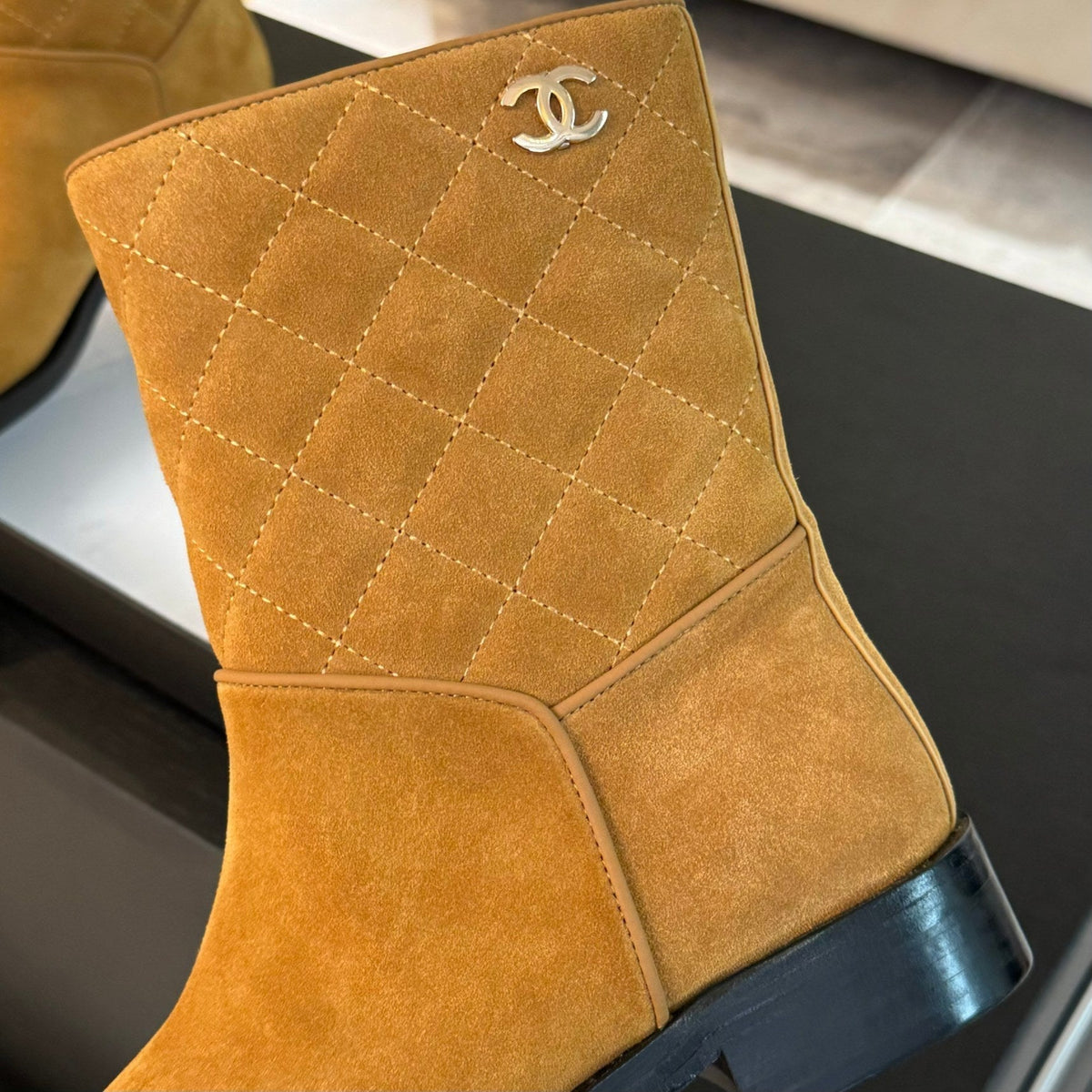 CC Ankle Boots 30mm Dark Yellow Suede Quilted
