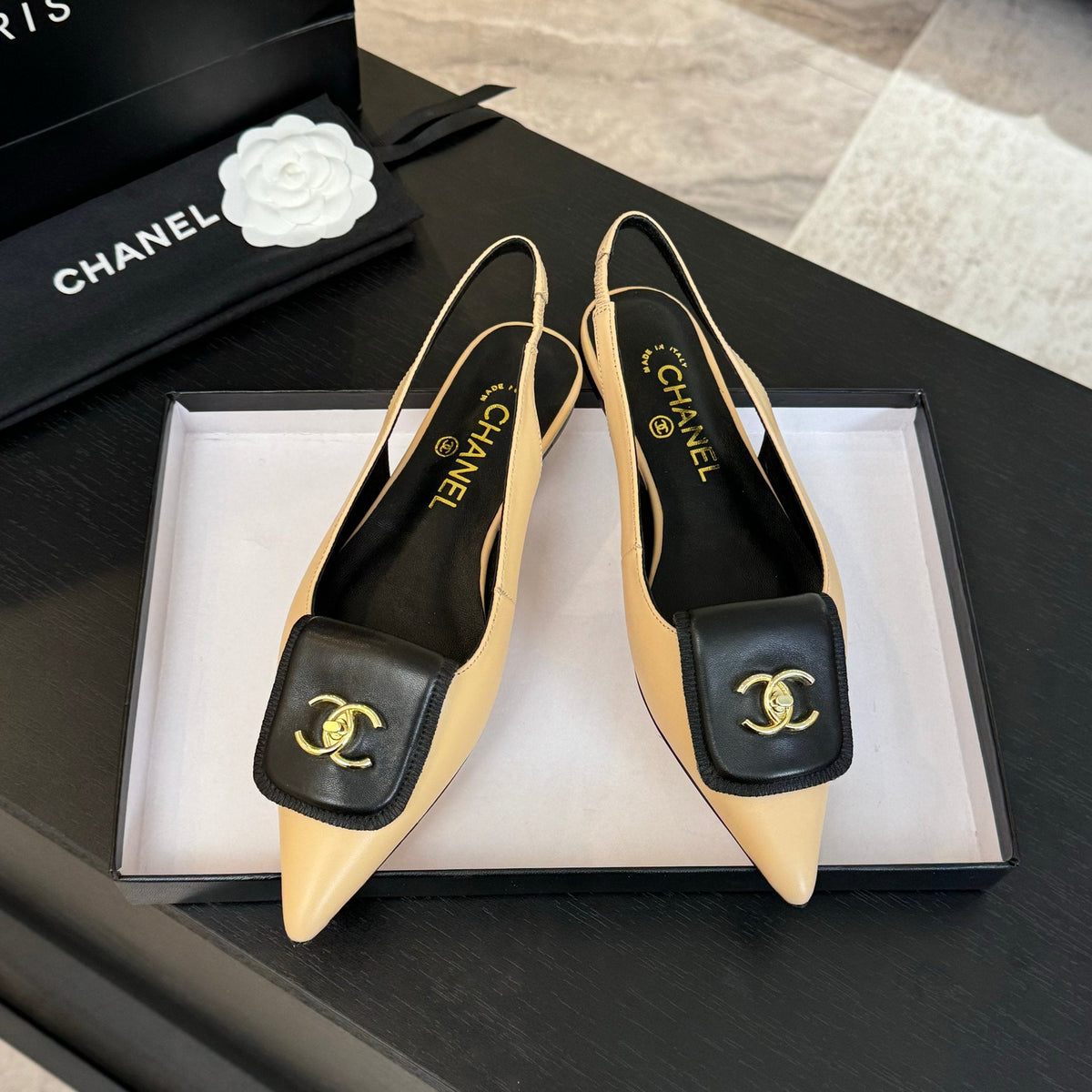 CC 25C Slingback Flat Cream Genuine sheepskin 212951