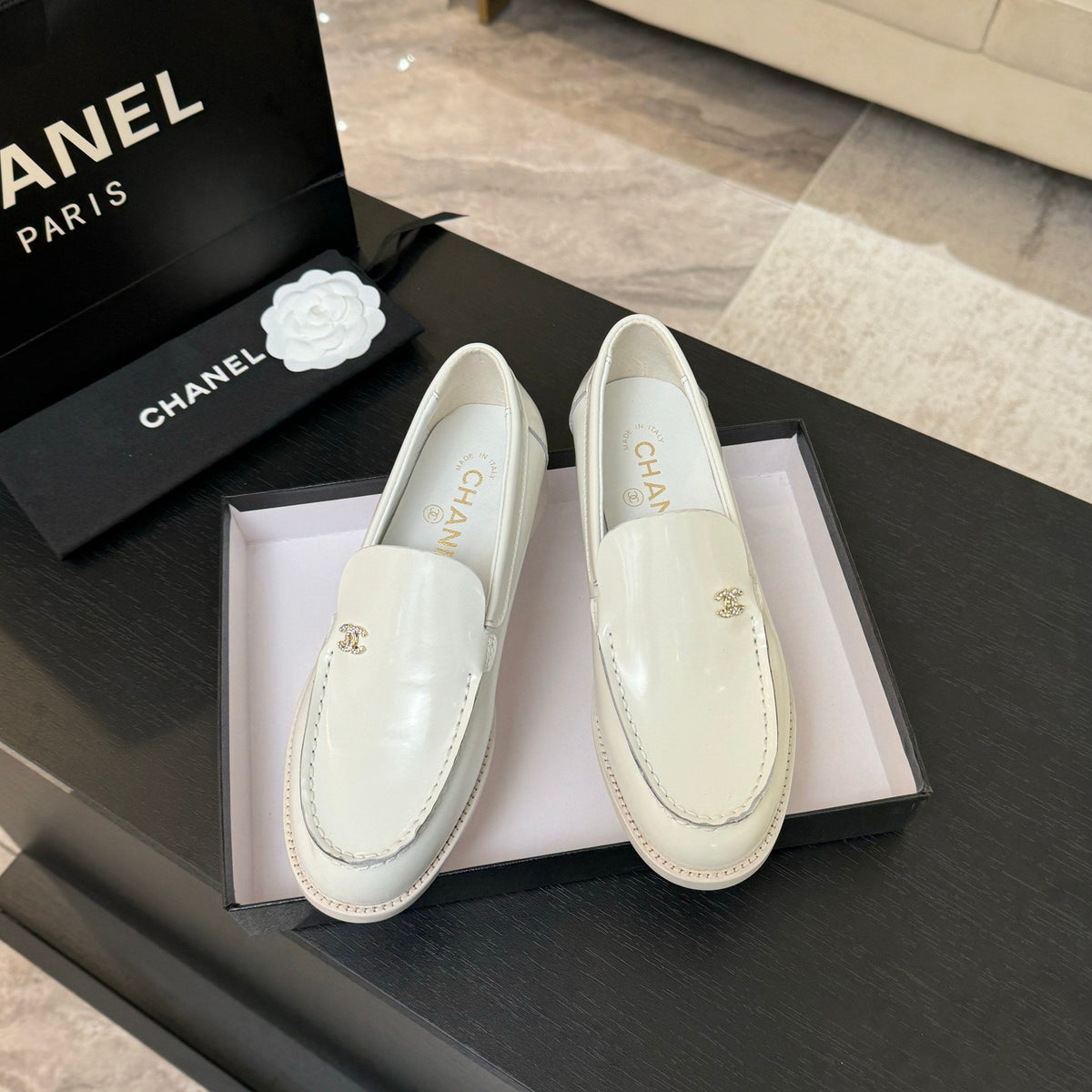 CC 25C Moccasins Black Patent Leather