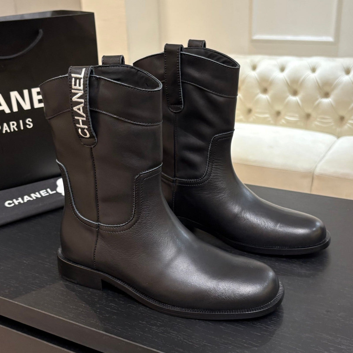 CC 2025 Short Boot Black Sheepskin 550659