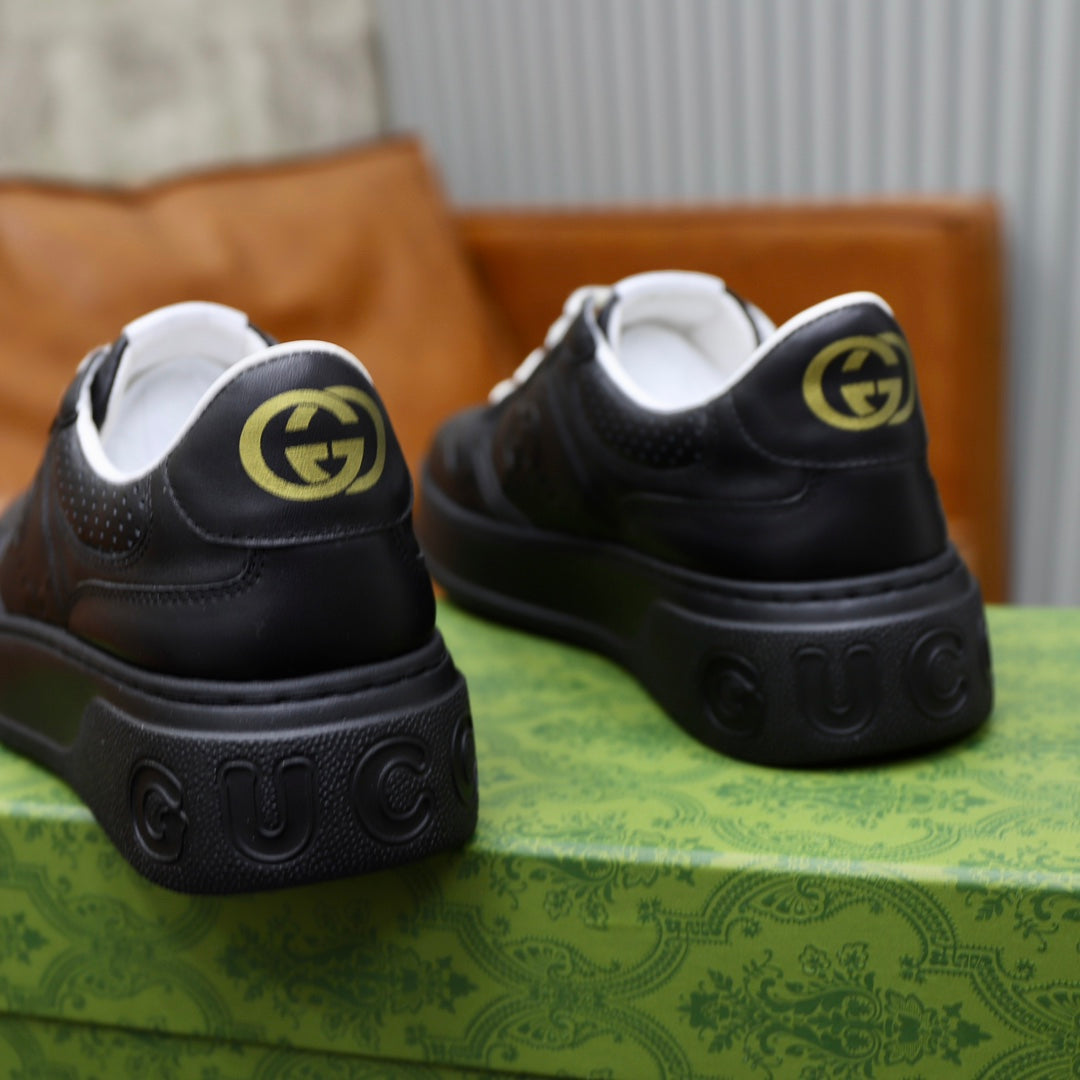 GG Men's Sneaker Black Cowhide Embossed 523163