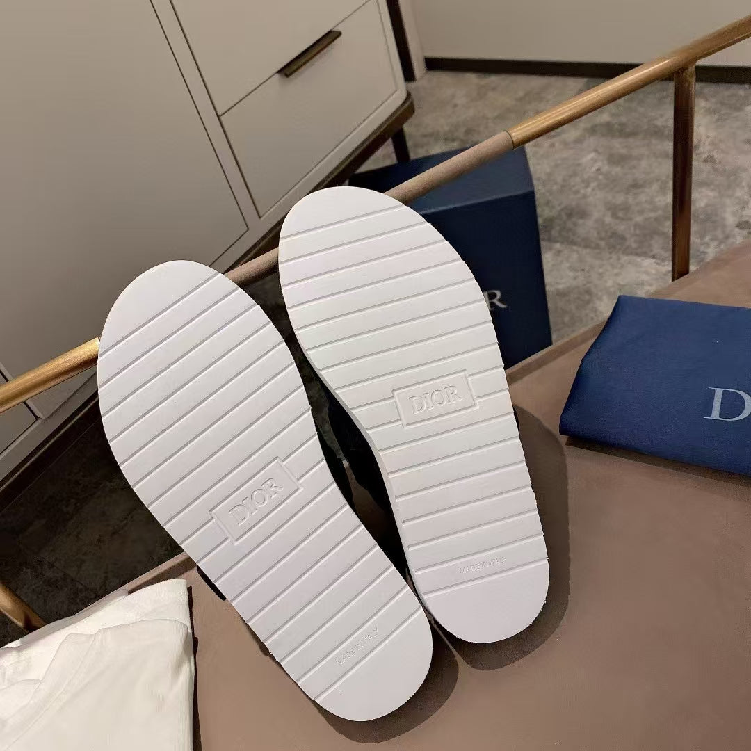 CD 25 Alpha Sandal Fabric with Foam Sole 242437