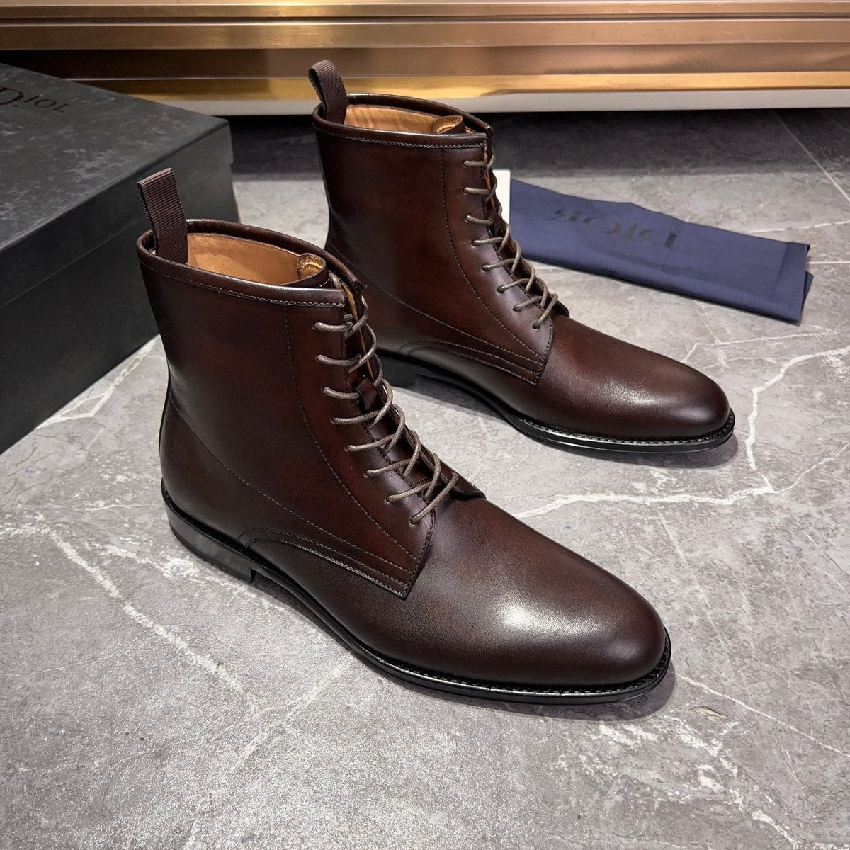 CD JUMP LACE-UP BOOT SYRUP CALFSKIN