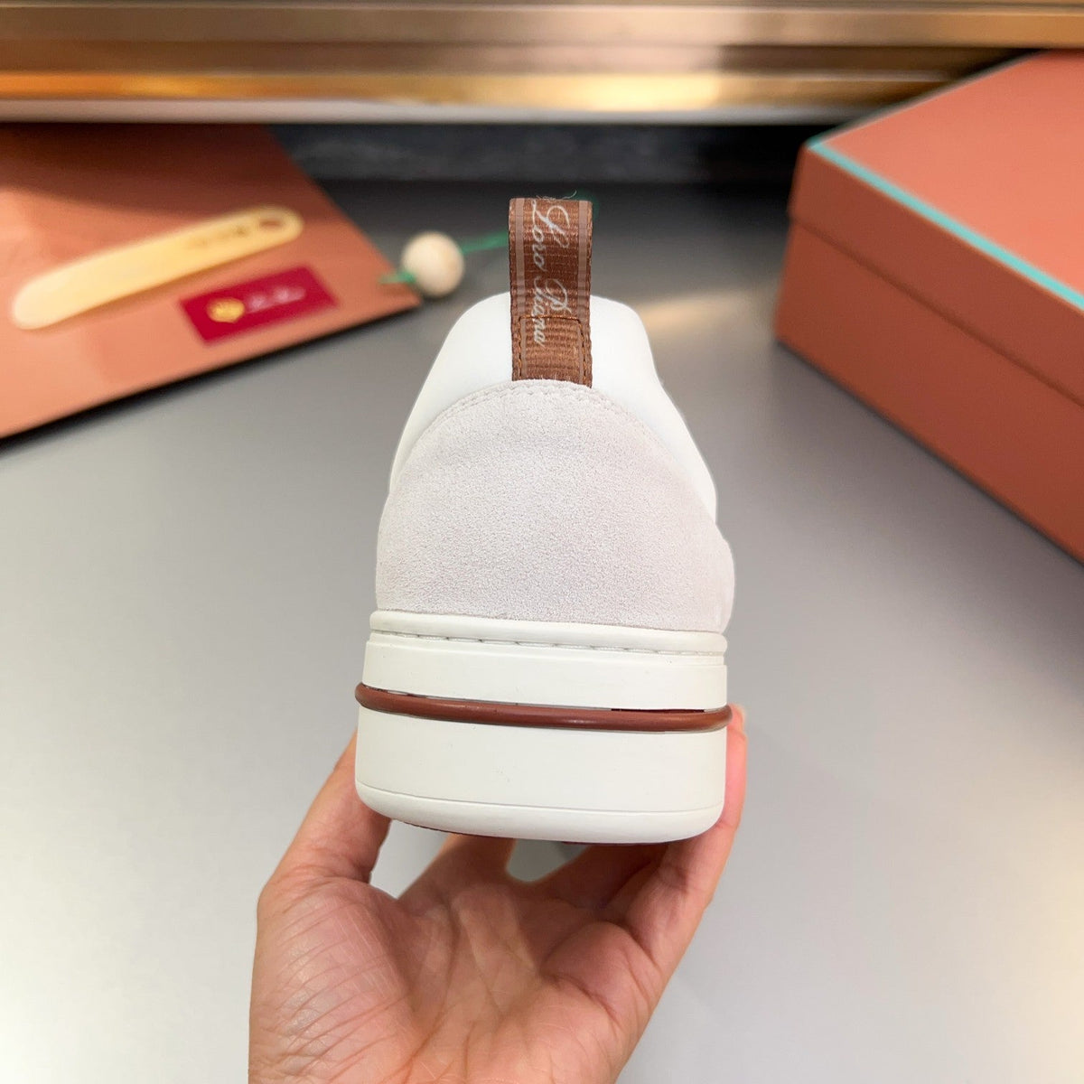 LP NEWPORT WALK SNEAKERS WHITE SUEDE