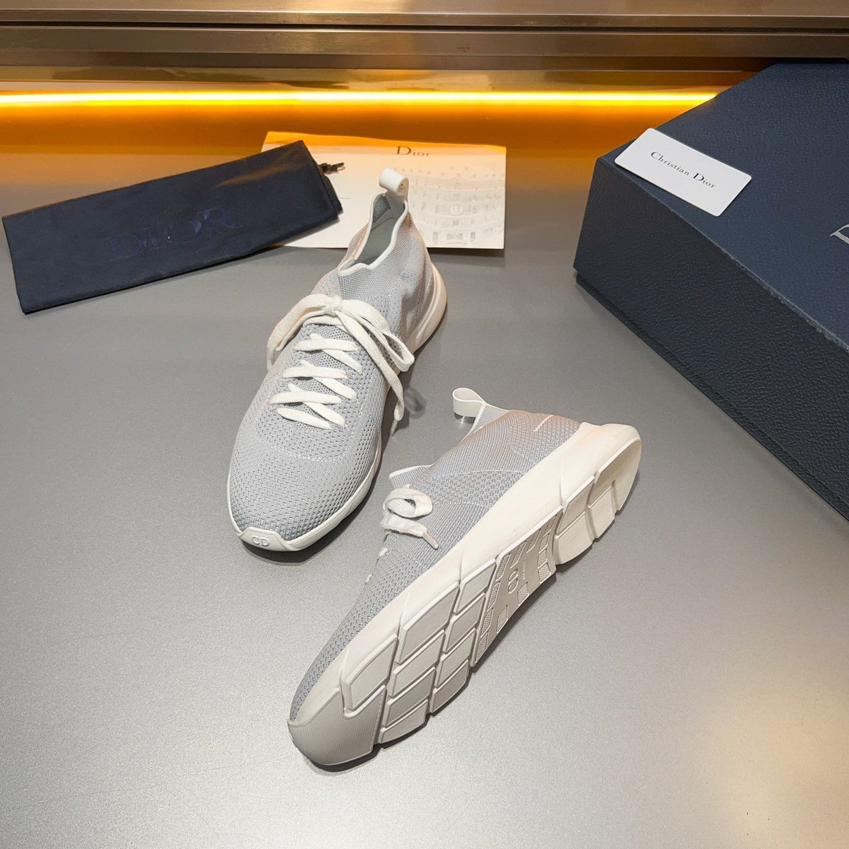 CD B21 LOW TOP KNIT SNEAKER LIGHT GRAY FABRIC