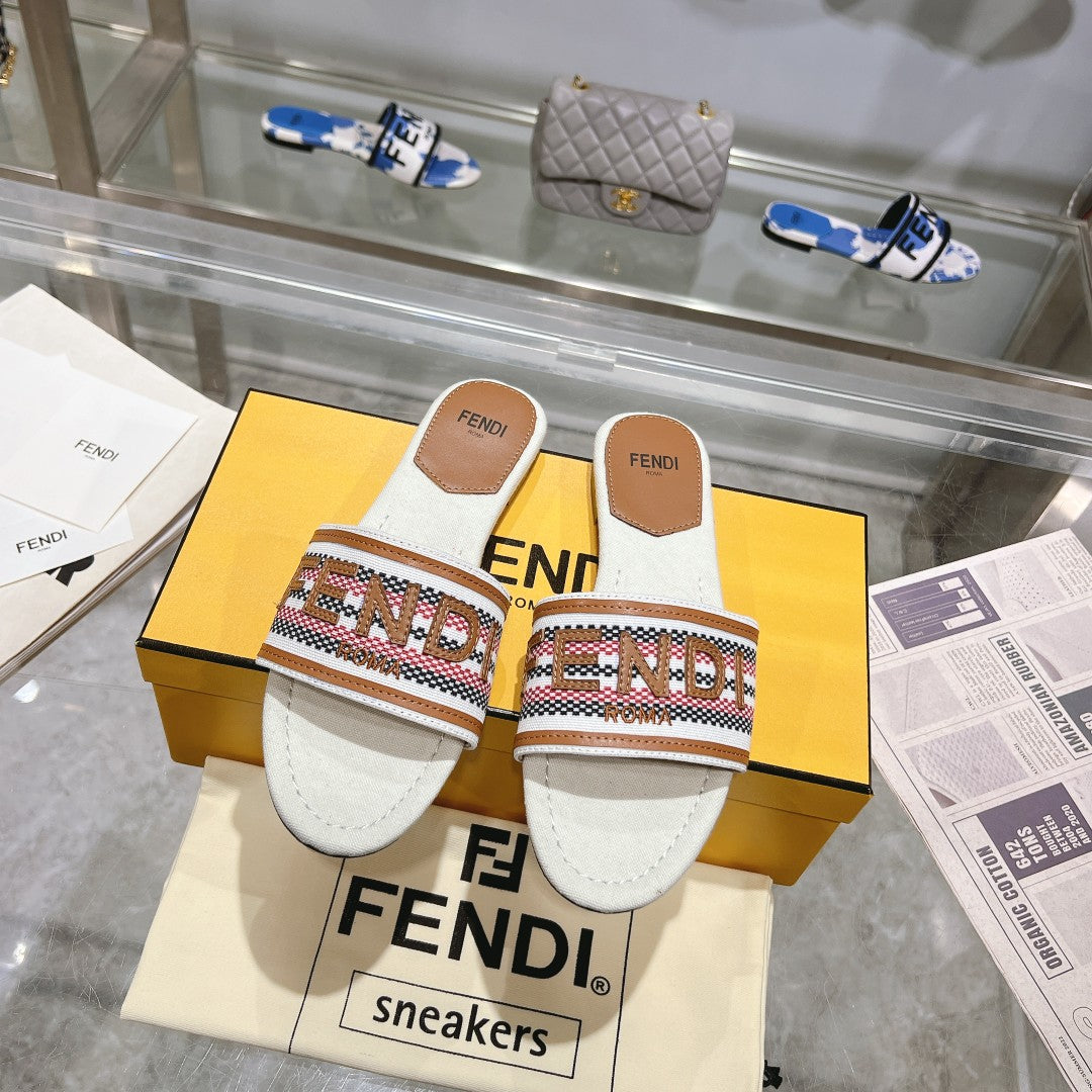 FF Women Signature Slides Tan White Canvas Slide