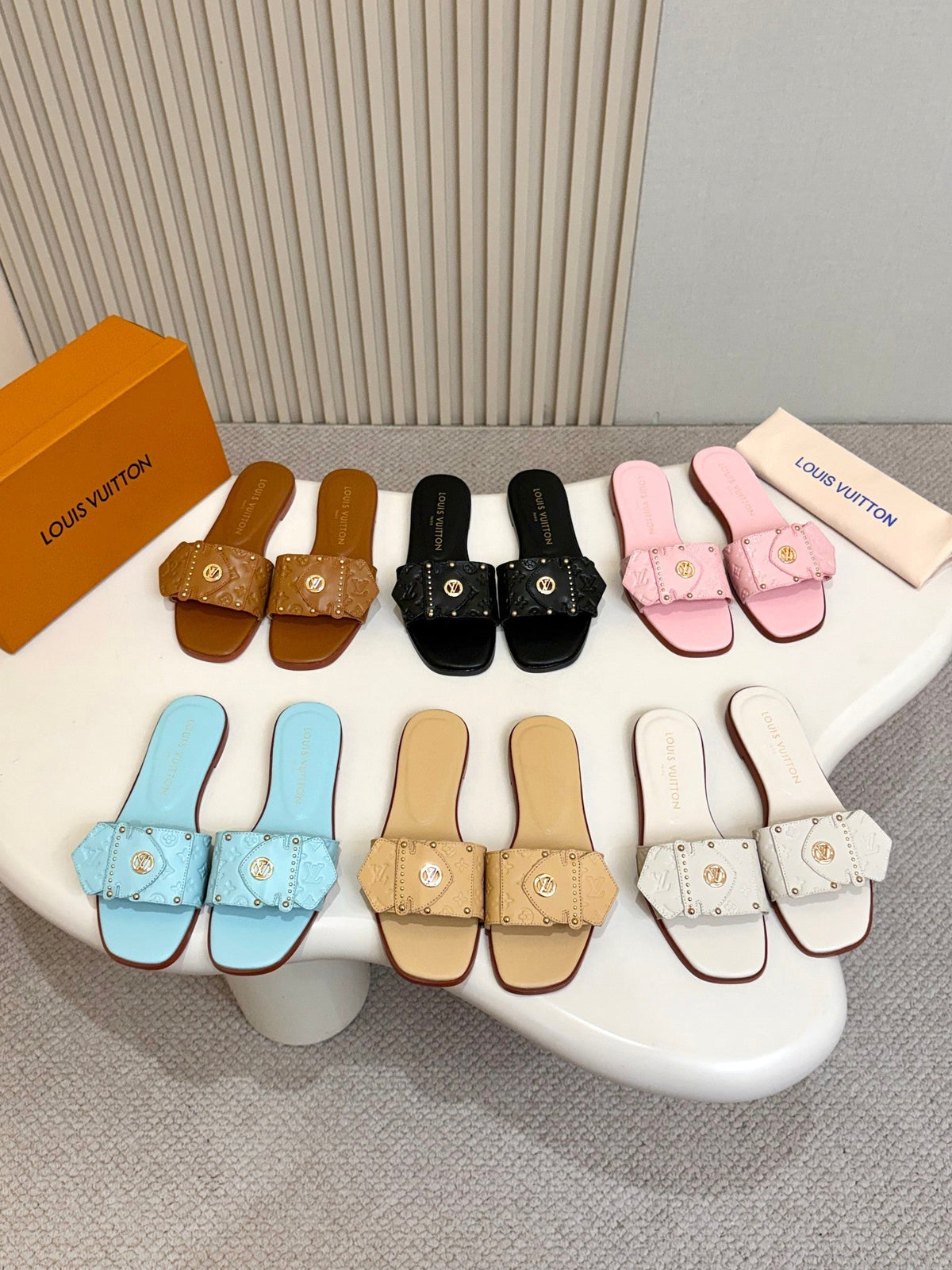 Louis Vuitton 2026 Frame Flats Mules Calfskin Leather 780573