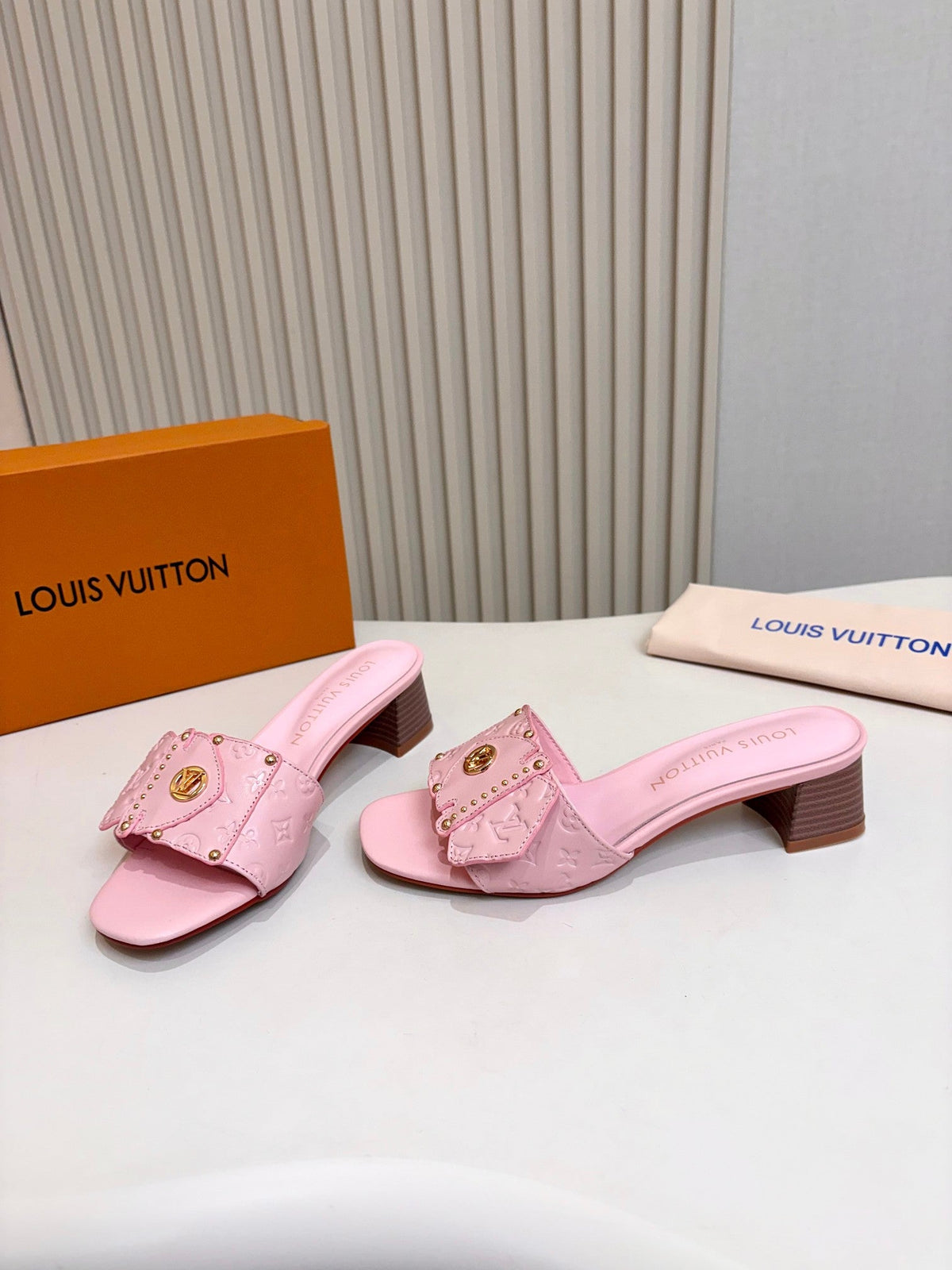 Louis Vuitton 2026 Frame Mules 40mm Calfskin Leather 780512