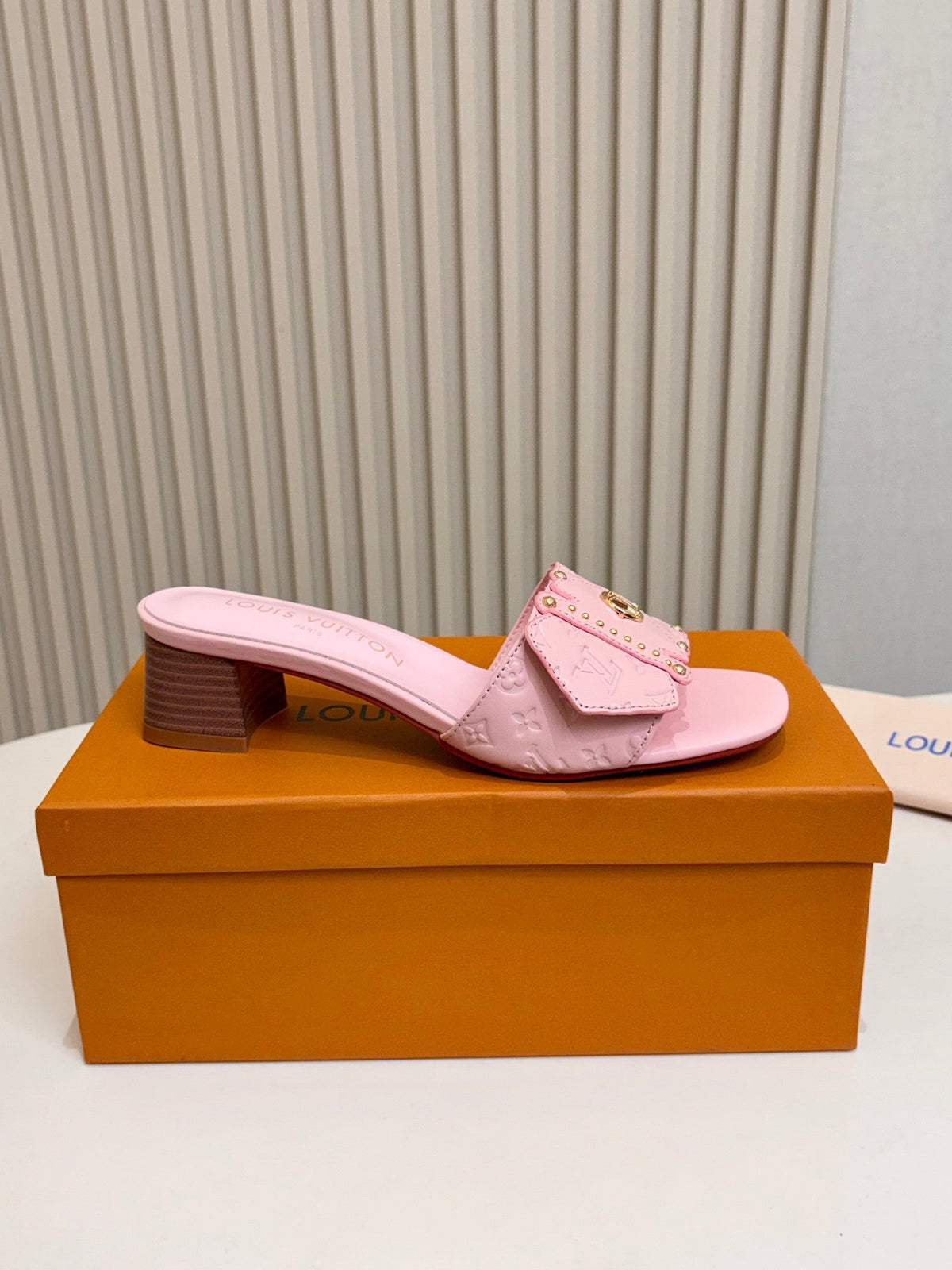 Louis Vuitton 2026 Frame Mules 40mm Calfskin Leather 780512