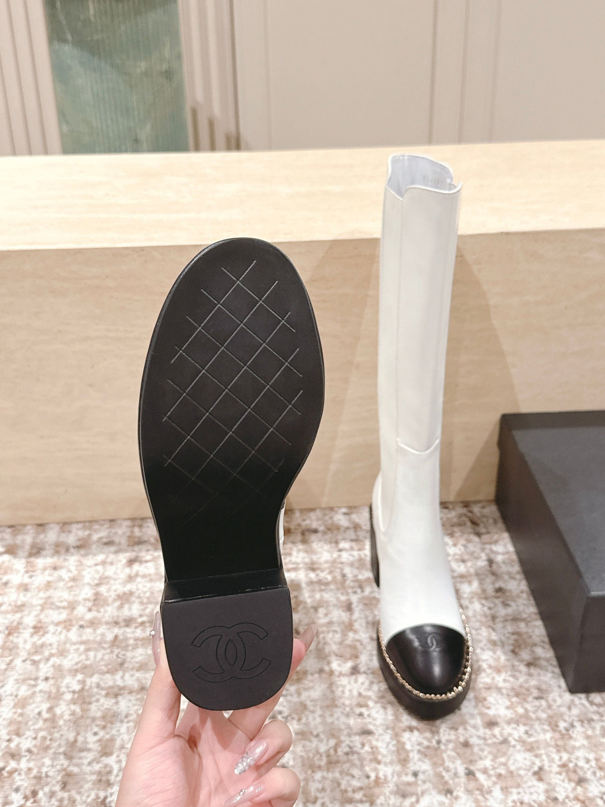 CC 25SS High Boot White Black Calfskin 431721