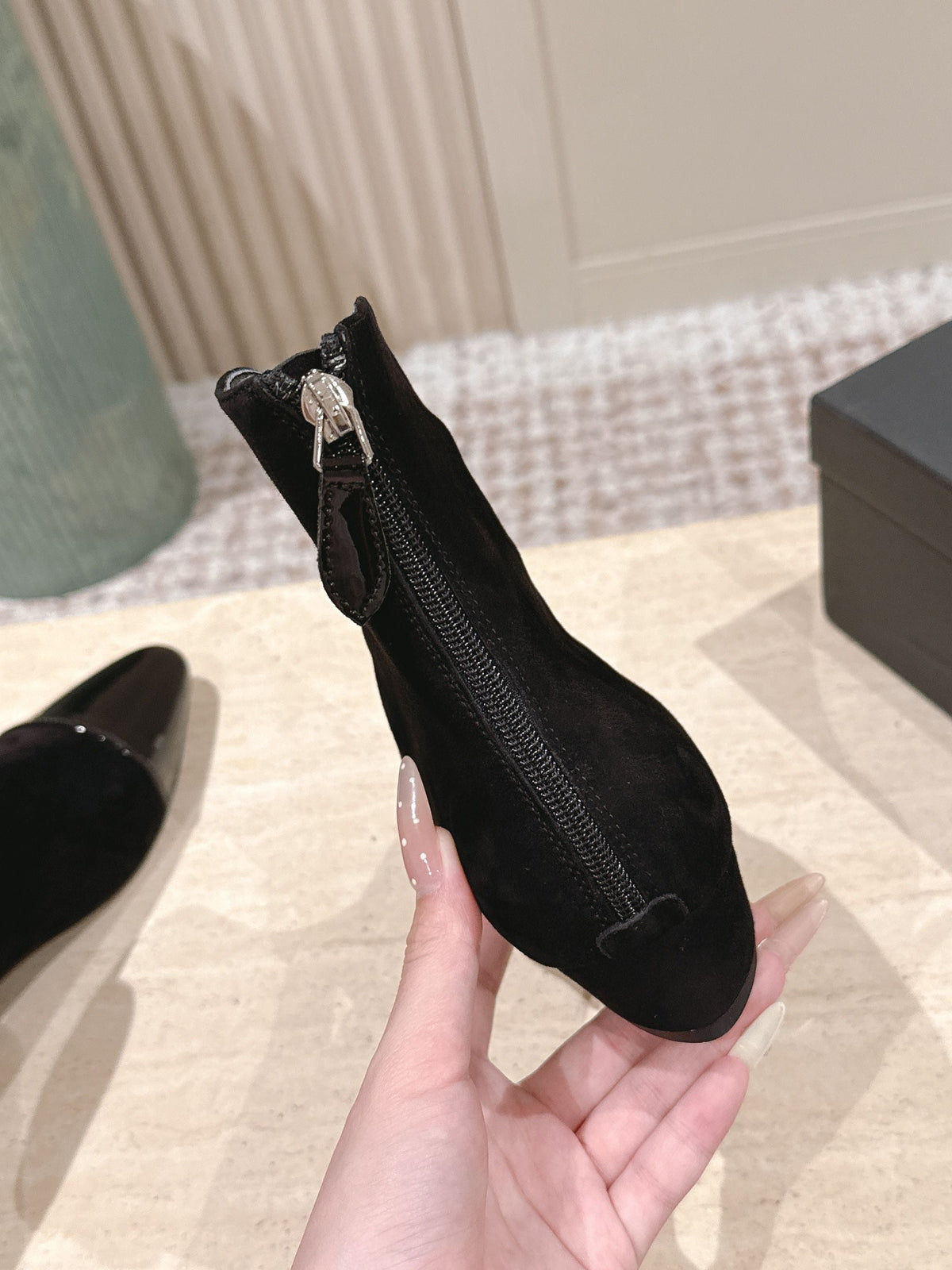 Alaia 2025 Ankle Boot With Patent Leather Cap Toe Black Suede 556086