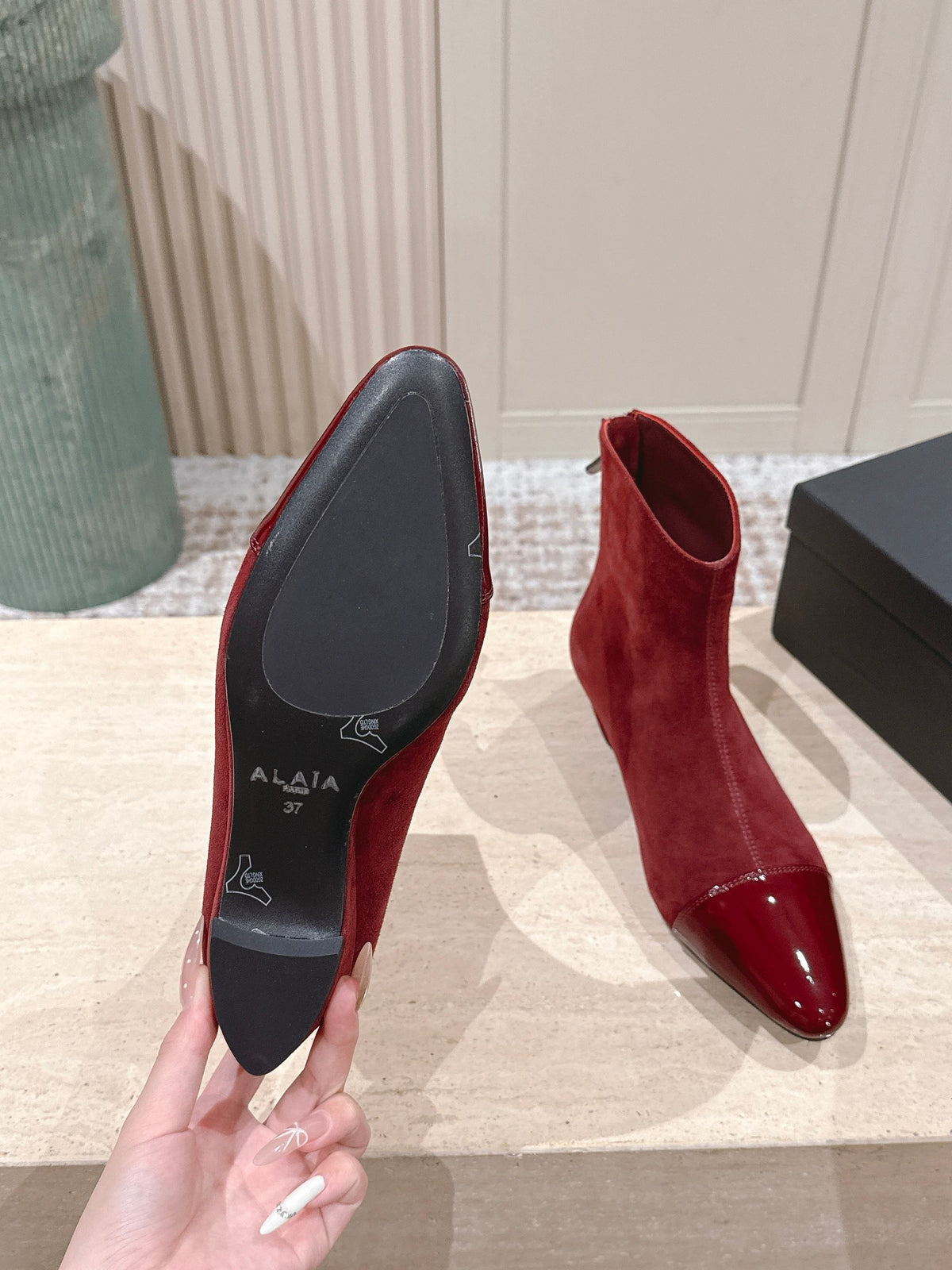 Alaia 2025 Ankle Boot With Patent Leather Cap Toe Red Suede 556088