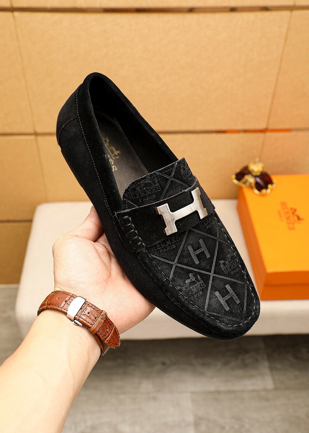 HM Men's Loafer Black Cowhide Embossed 709719