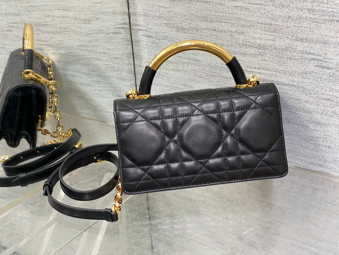 CD Macrocannage Ange Shoulder Bag 20  Black Calfskin