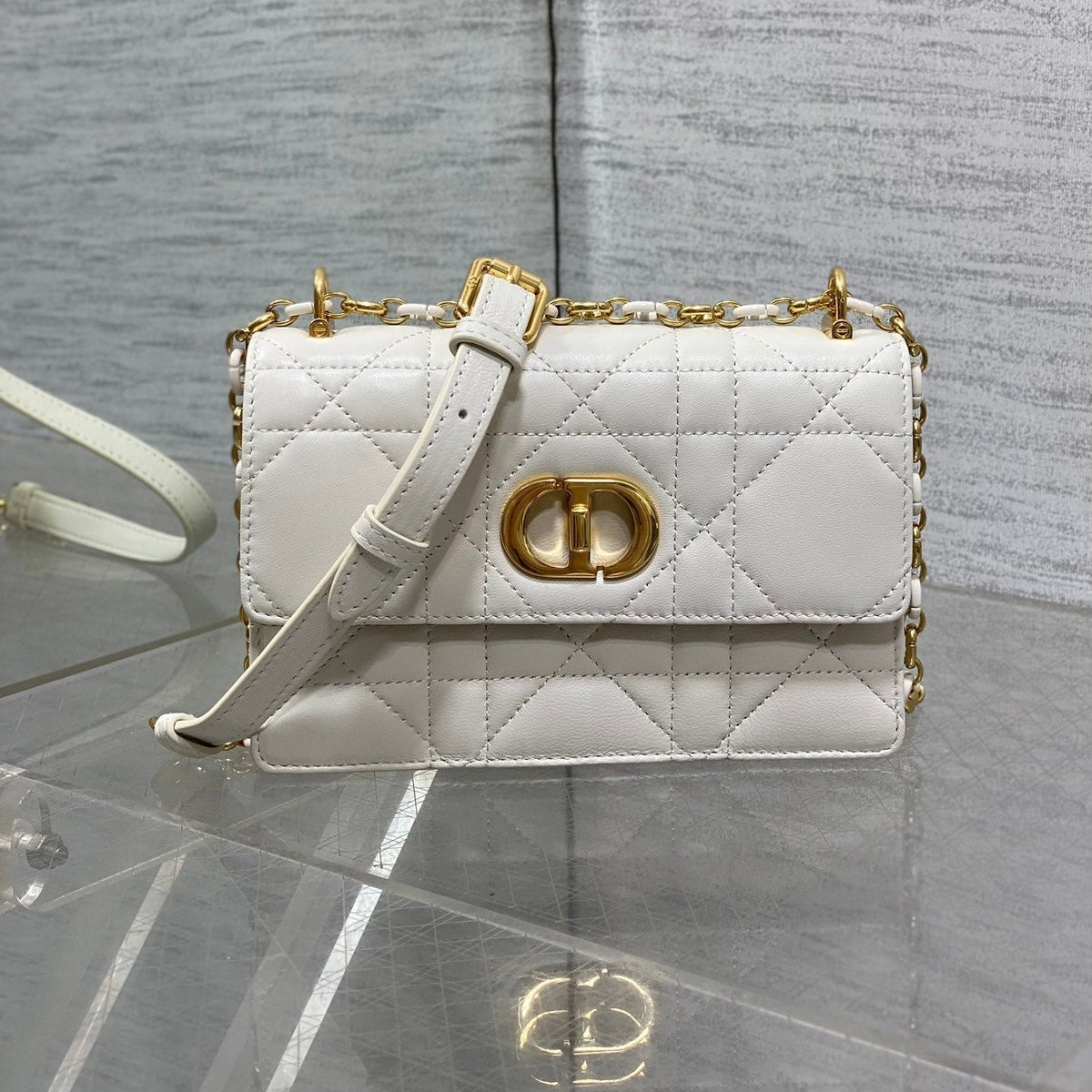 CD Miss Caro 17 Bag White Calfskin 226494