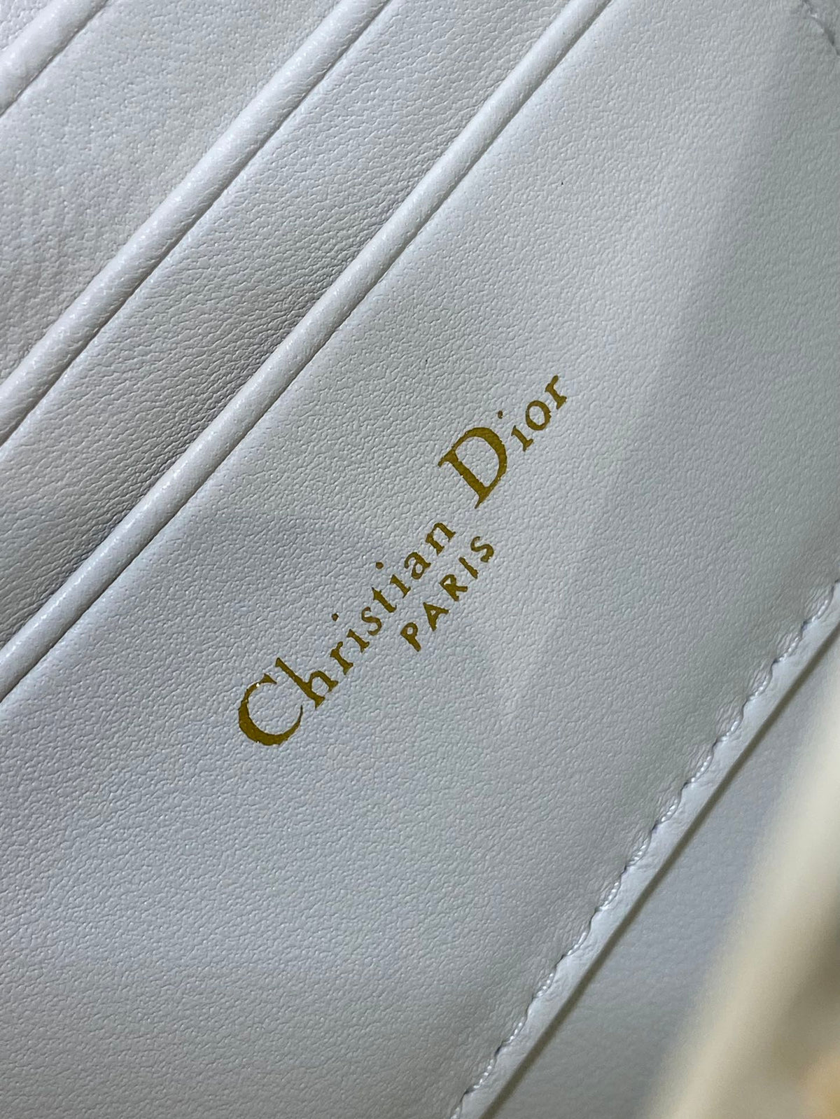 CD Miss Caro 17 Bag White Calfskin 226494