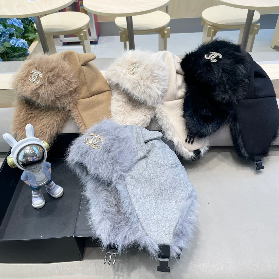 TRAPPER HAT IN DESERT BROWN SUEDE AND LAMB FUR 429974