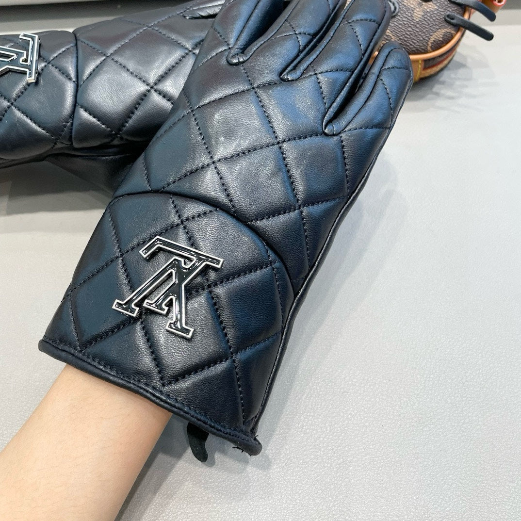 LV Gloves In Black Lambskin 453742