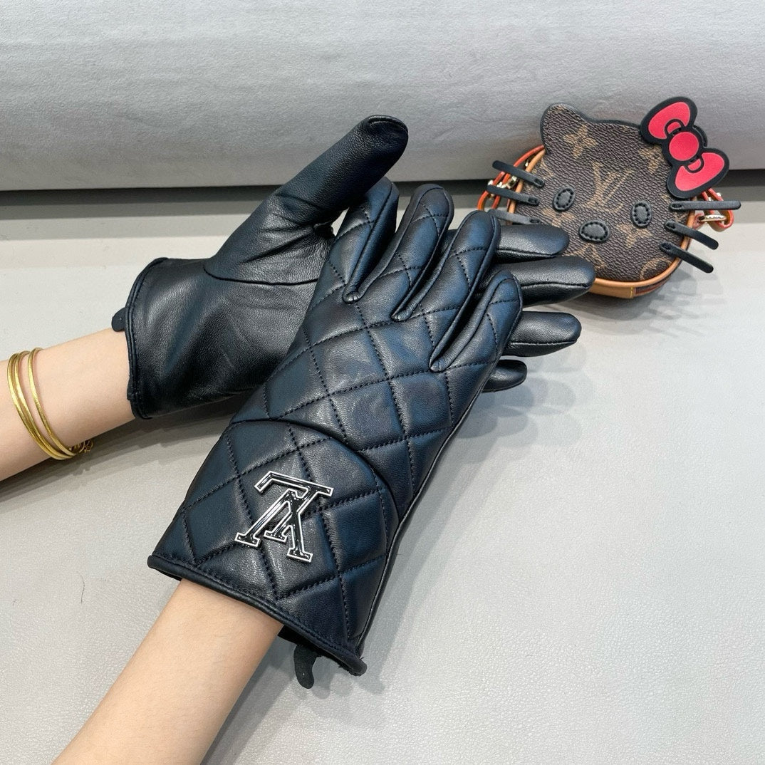 LV Gloves In Black Lambskin 453742