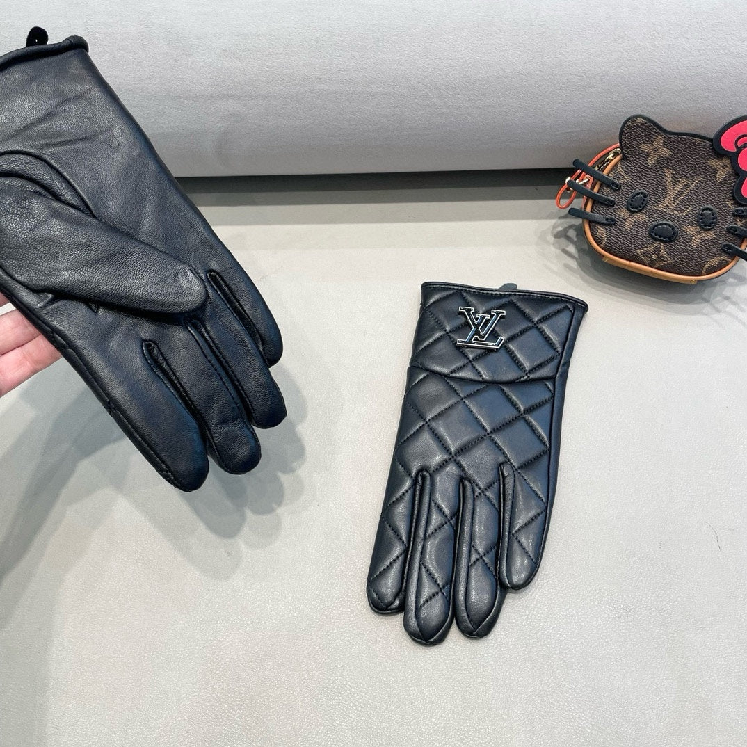 LV Gloves In Black Lambskin 453742