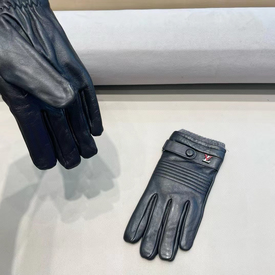 LV Gloves In Black Lambskin 453770