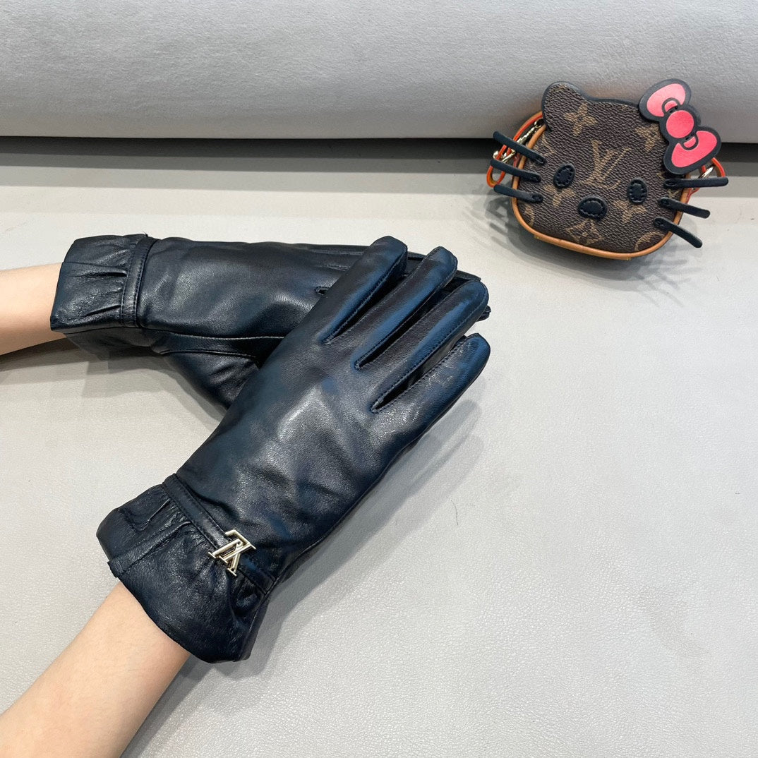 LV Gloves In Black Lambskin 454575