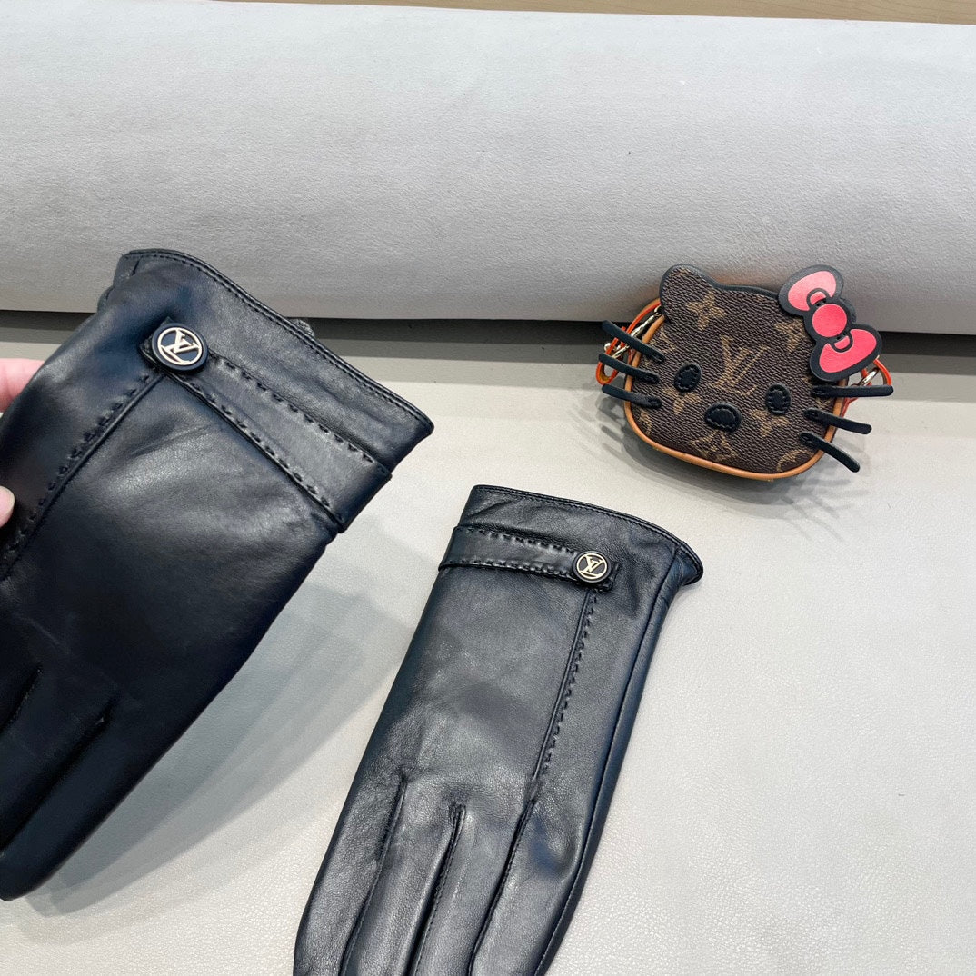 LV Gloves In Black Lambskin 454580