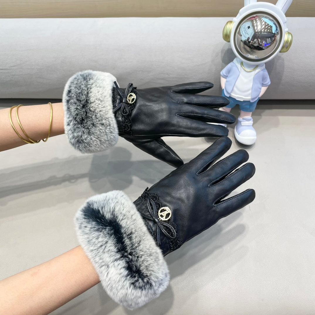 LV Gloves In Black Lambskin And Rabbit Fur 456264