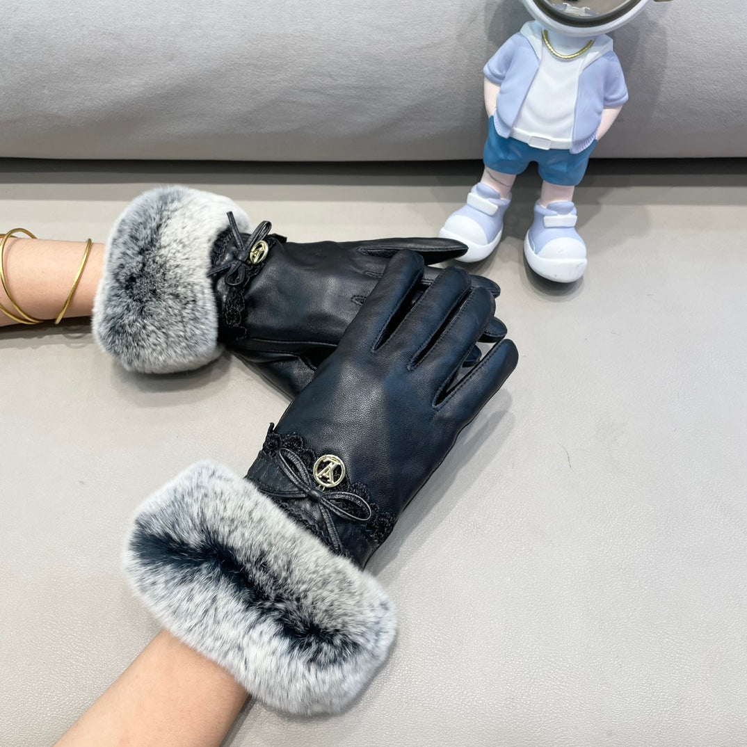 LV Gloves In Black Lambskin And Rabbit Fur 456264