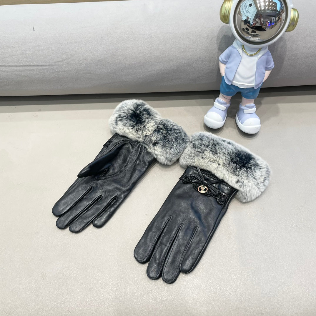 LV Gloves In Black Lambskin And Rabbit Fur 456264