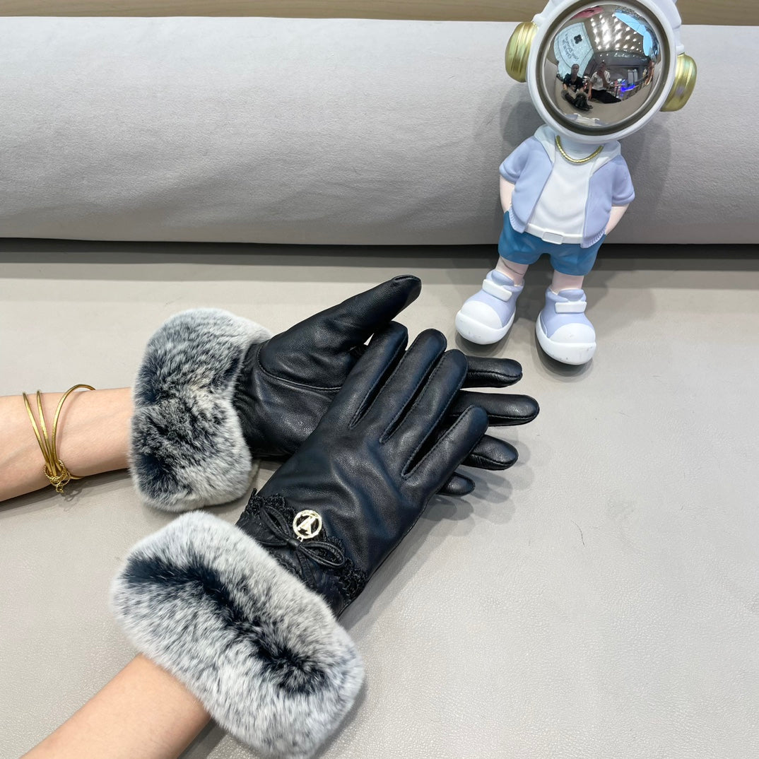 LV Gloves In Black Lambskin And Rabbit Fur 456264