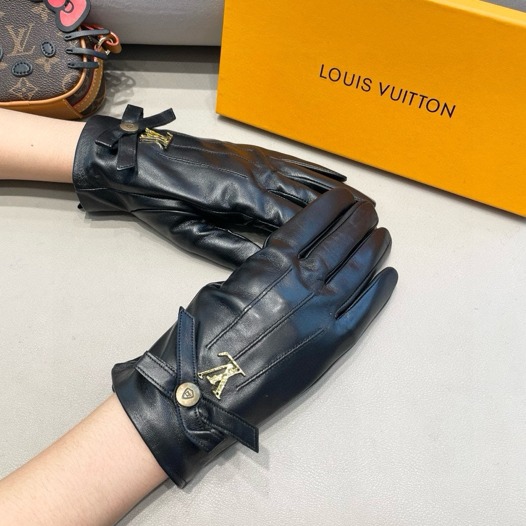 LV Gloves In Black Lambskin 458520