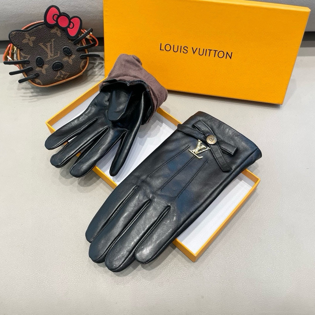 LV Gloves In Black Lambskin 458520