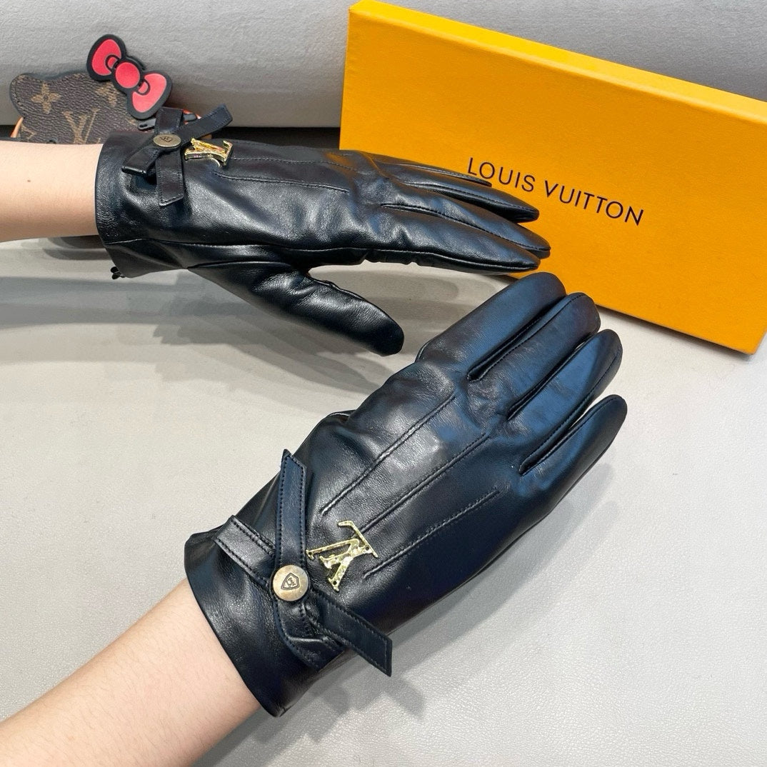 LV Gloves In Black Lambskin 458520