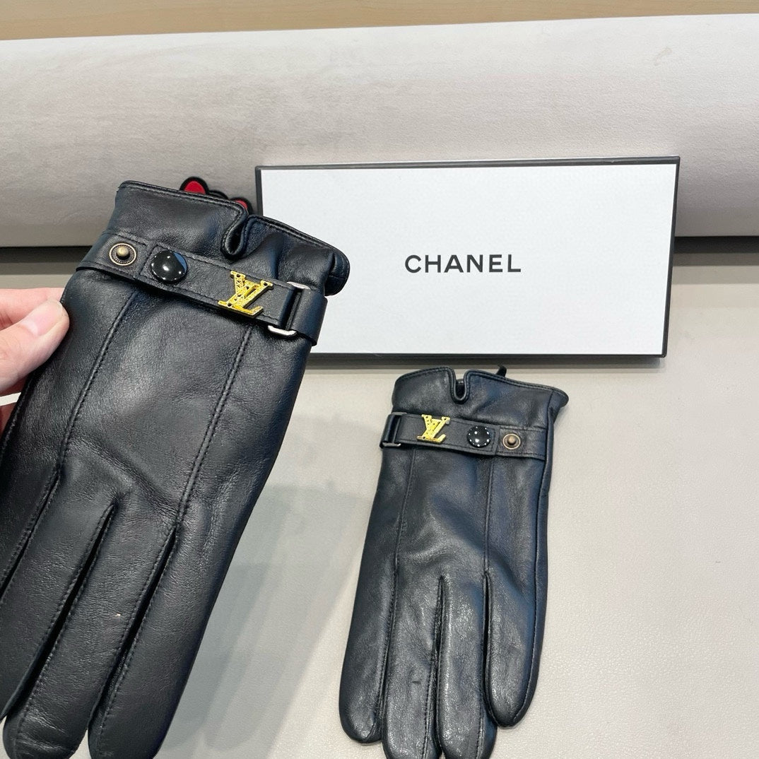 LV Gloves In Black Lambskin 460060