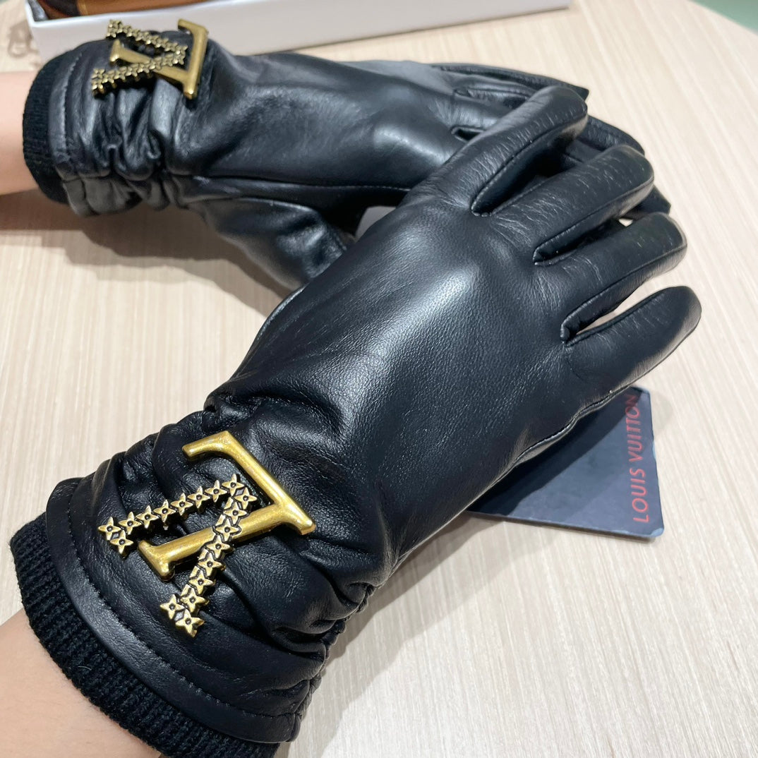 LV Gloves In Black Lambskin 473351