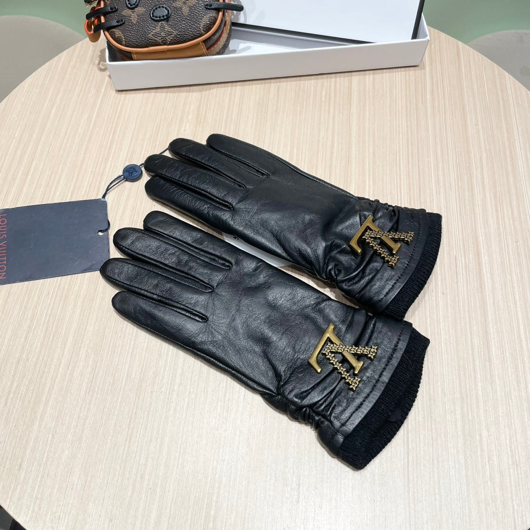 LV Gloves In Black Lambskin 473351