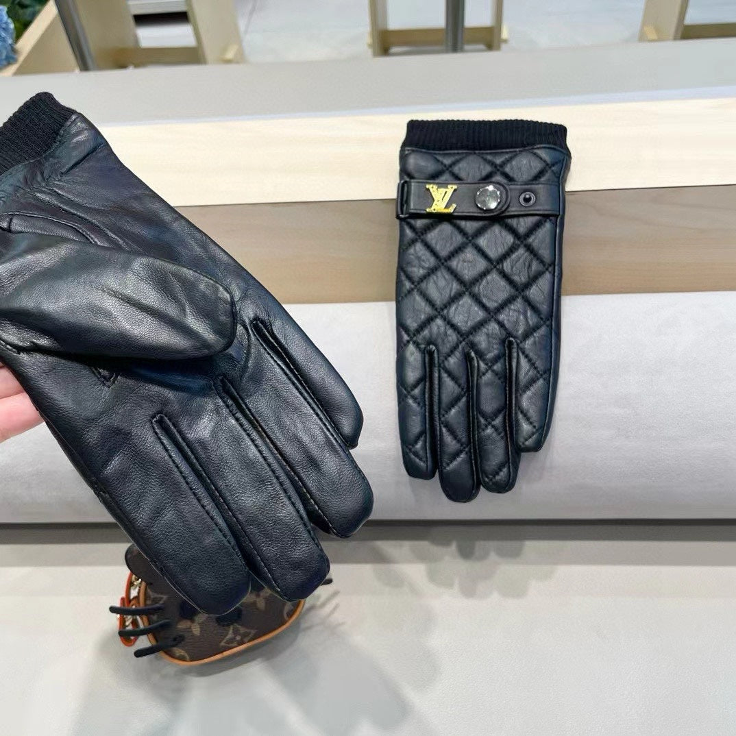 LV Gloves In Black Lambskin 473366