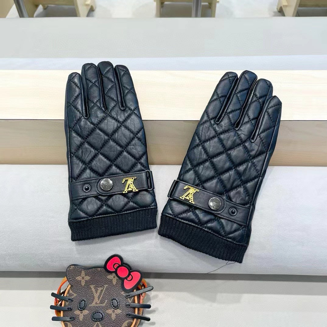 LV Gloves In Black Lambskin 473366