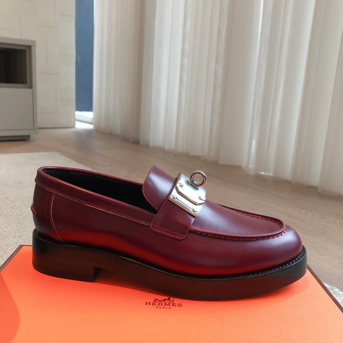 HM 25 Kelly Loafer Red Cowhide 353503