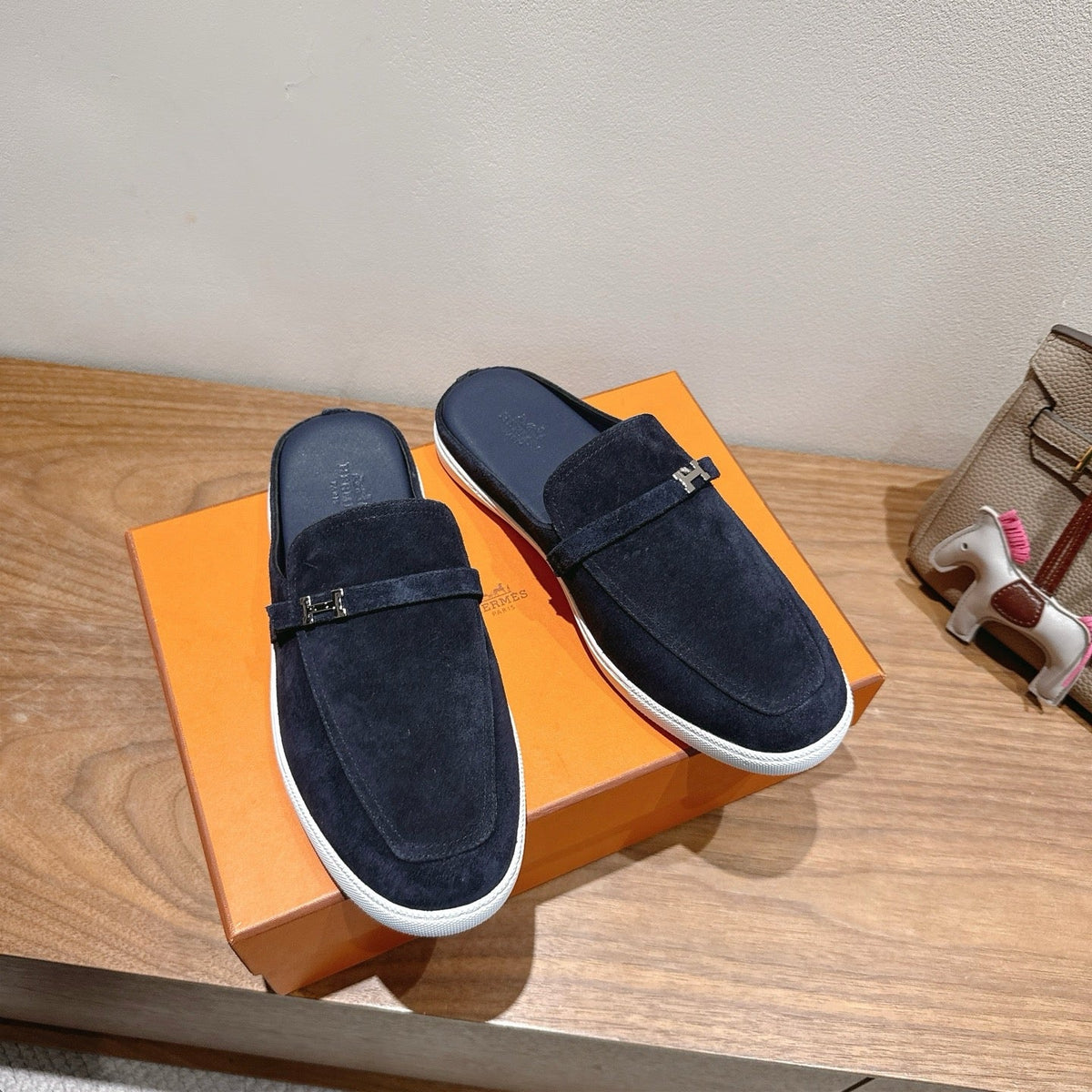 HM Men's 25 Likely Mule Navy Blue Suede 691643