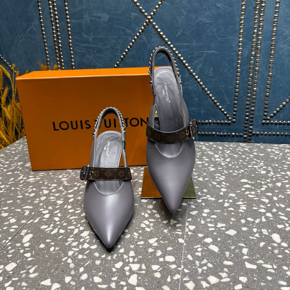 LV 26ss Slingback 75 Gray Cowhide 628438