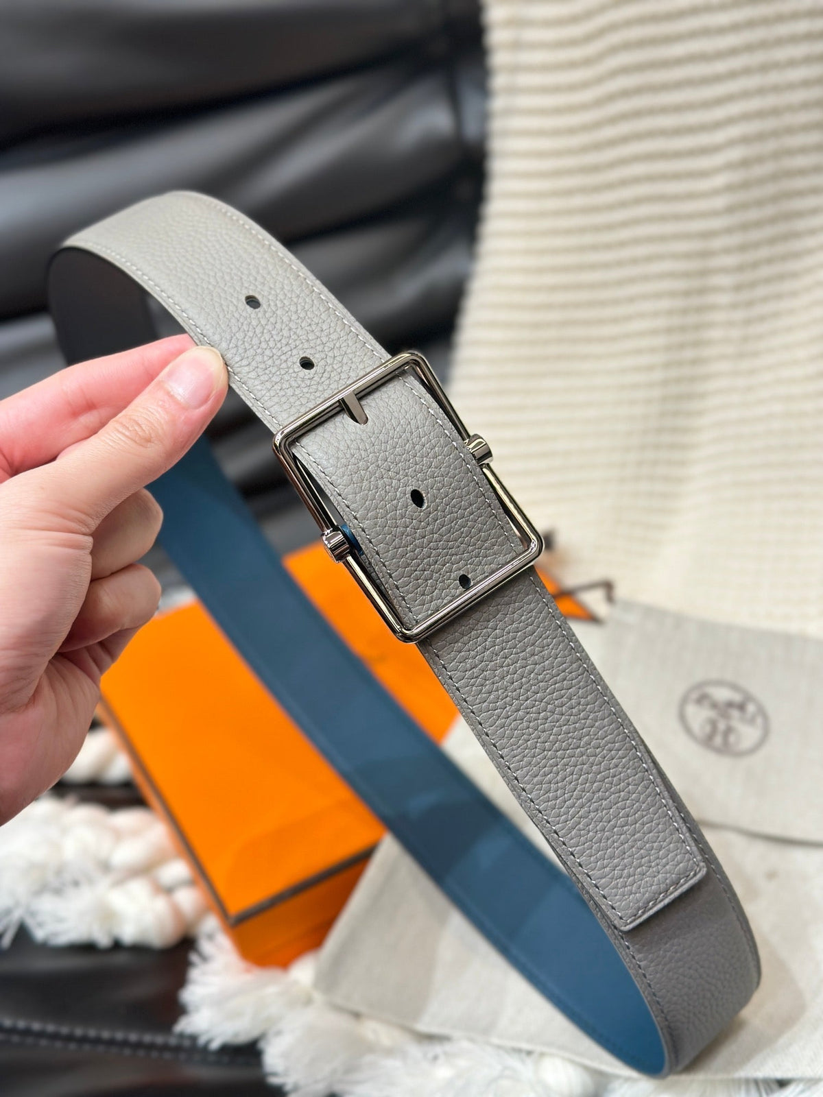 HM HADRIEN 38MM REVERSIBLE BELT GREY AND AEGEAN BLUE LEATHER SILVER BUCKLE