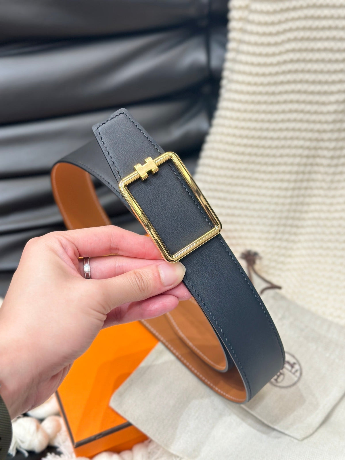 HM TUBE H BELT GOLD BUCKLE & REVERSIBLE GINGER ORANGE LEATHER STRAP 38MM