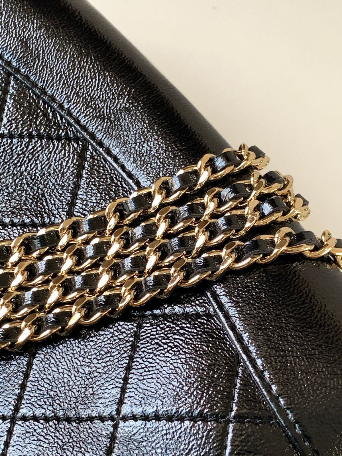 CC 24c 31 Bag Nano In Black Calfskin